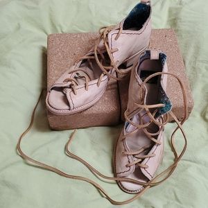 Freebird Peace Shoes size 10